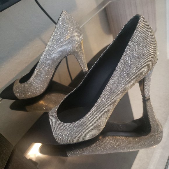 Chanel Sparkle Heels 38.5 GORGEOUS!!! RARE 😍😍😍 - Picture 13 of 17